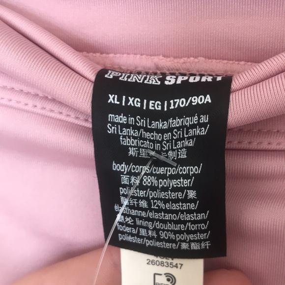 PINK Victoria’s Secret gym to swim shortie - Picture 4 of 6